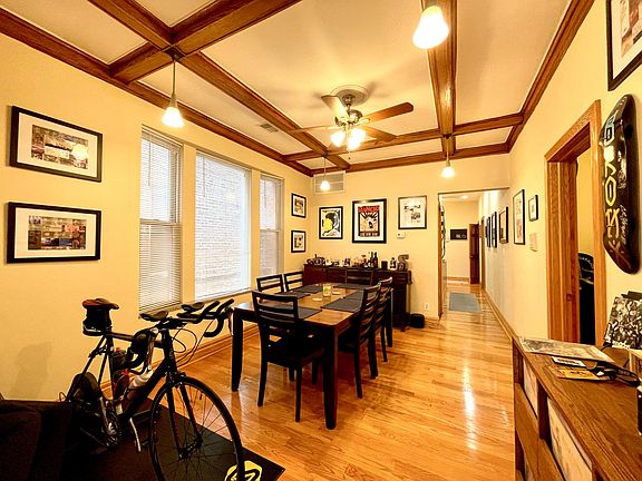 4th image of 2336 W Augusta Blvd #1F