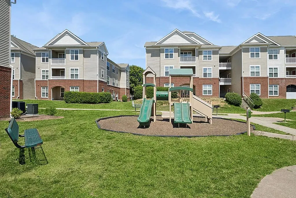 Magnolia Pointe — Photo 3
