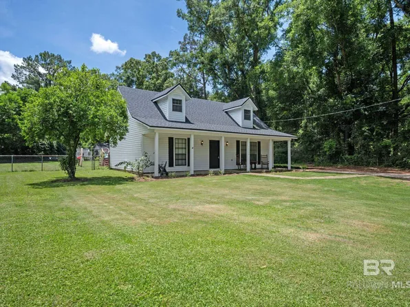 14500 Dogwood Ln, Bay Minette, AL 36507