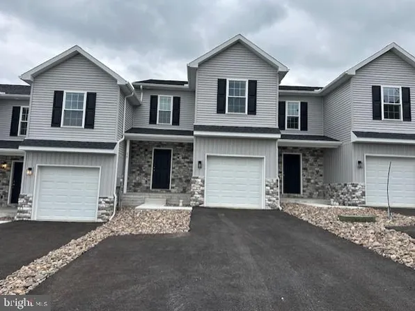 26 Sand St, Lebanon, PA 17042