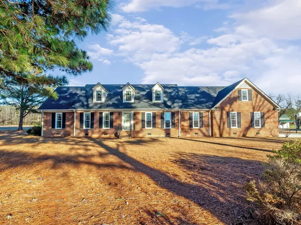 9088 Old Beulah Rd, Kenly, NC 27542