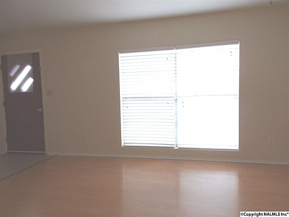 4th image of 14011 Creely Dr SW