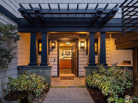 4th image of 6841 Ripley Lane N