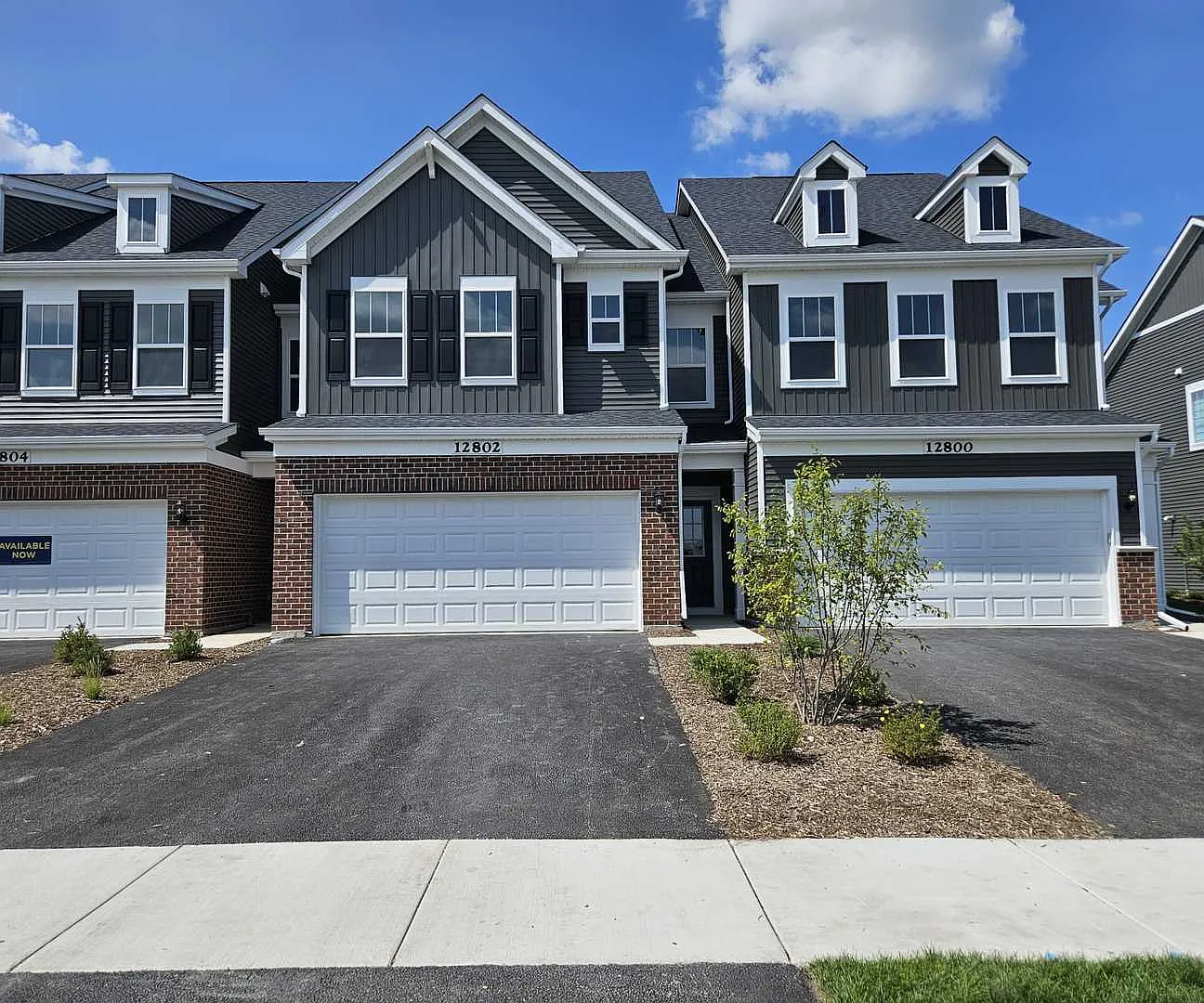 3 bed, 2.5 bath, 1990 sqft, $3,250 — Photo 1