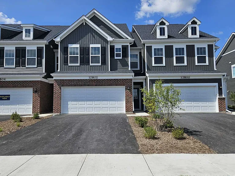 12802 S Nicholas Dr — Photo 1