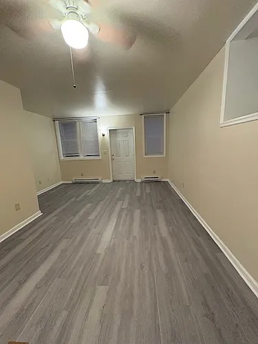 915 Seneca St #1 Photo 1