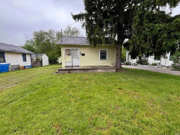 6714 Bradbury Ave, Fort Wayne, IN 46809