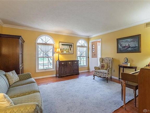 3rd image of 9862 Jane Ct