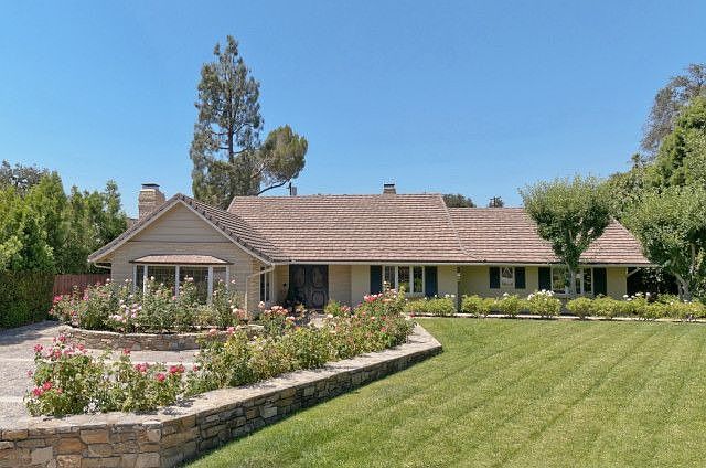 1st image of 35 Chandler Pl