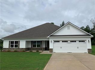 108 Lee Road 2229, Opelika, AL 36804