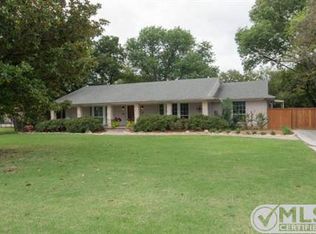 1411 N Buckner Blvd, Dallas, TX 75218