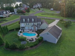 105 Port Ct, Grasonville, MD 21638