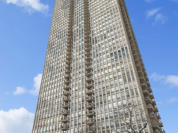 1660 N La Salle St #3608, Chicago, IL 60614