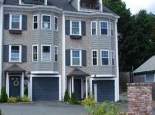 30 Johnson St, Worcester, MA 01604