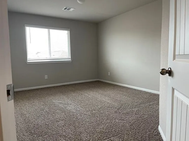 25419 Grotto Falls Ln — Photo 5