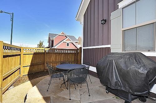 3rd image of 2653 Elmira St