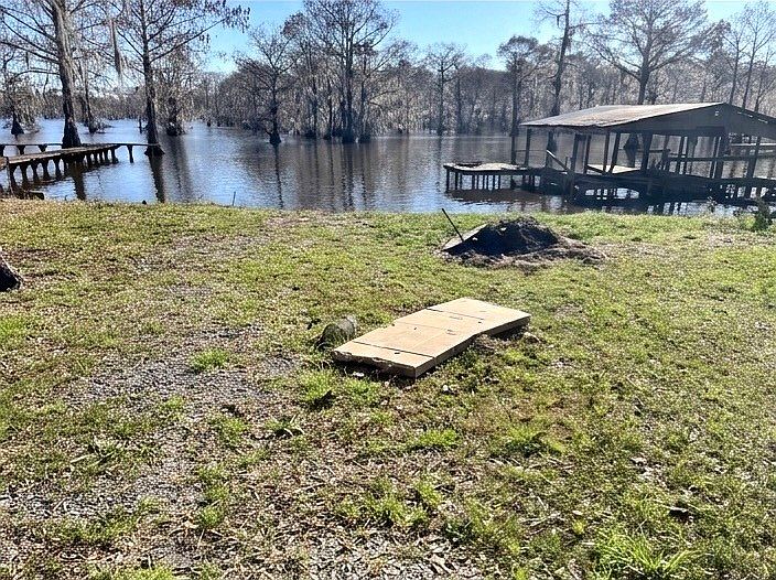 1st image of 343 Evangeline Dr
