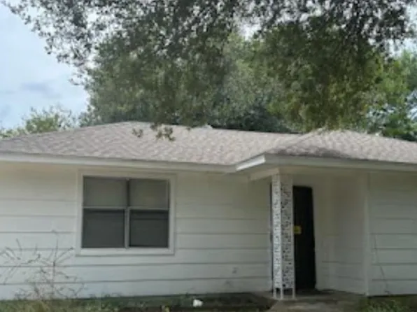 605 S Ann St, Terrell, TX 75160