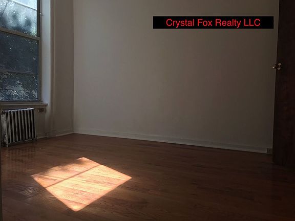 2nd image of 670 Greene Ave APT 1