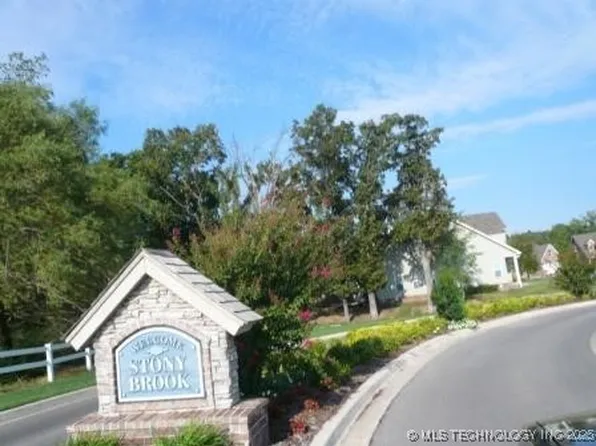 3804 State College Dr, Muskogee, OK 74403