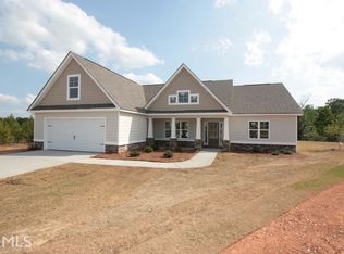 374 Linman Dr, Lagrange, GA 30241