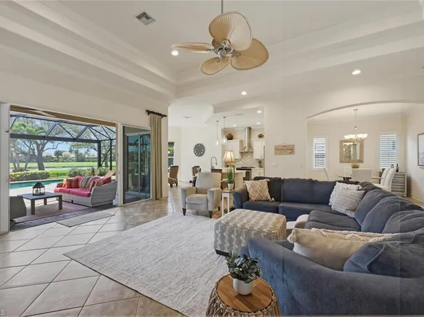 7755 Cottesmore DR, NAPLES, FL 34113