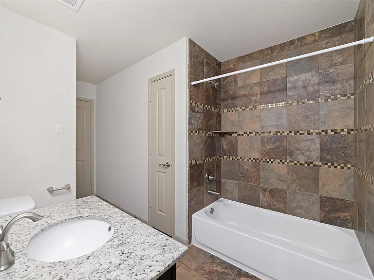 23203 Mirtillo Ct — Photo 33