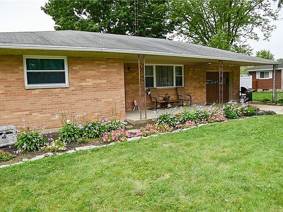 2nd image of 109 Linwood Dr