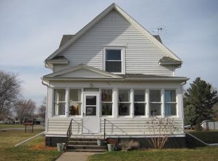 701 North St, Stratford, IA 50249
