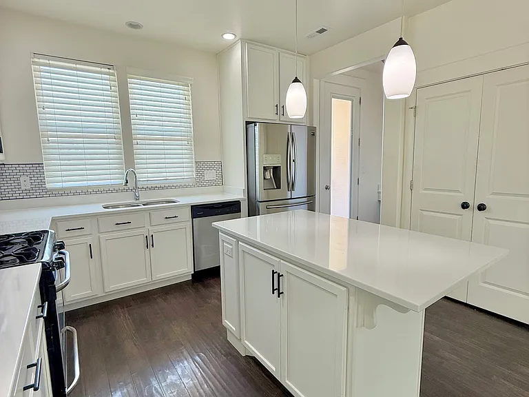 4723 W Daybreak Rim Way — Photo 18