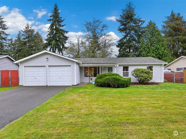 28518 20th Avenue S, Federal Way, WA 98003