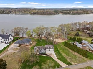 6422 Ware Branch Cove Dr, Harrison, TN 37341