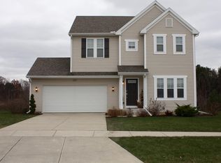 15207 Loxley Ln, Lansing, MI 48906