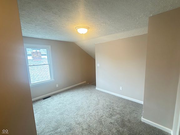 5th image of 2822 E Michigan St