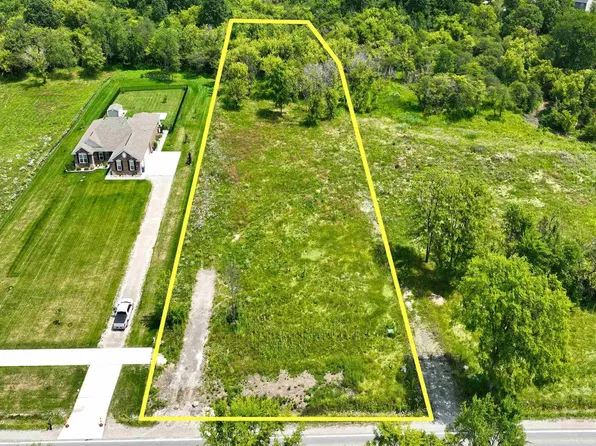 54654 Washington St, Chesterfield, MI 48047