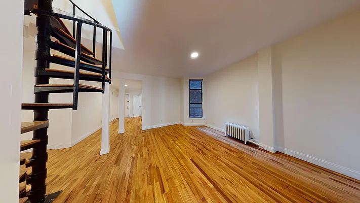 Rented by Bond New York | media 20