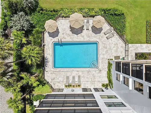 9375 Gulf Shore Dr Photo 1