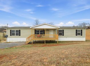 1021 Overhill Dr, Rogersville, TN 37857