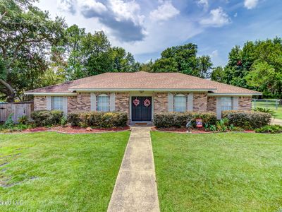 1301 Cornwall Dr, Ocean Springs, MS, 39564