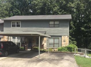 165 Hendrix Dr, Oak Ridge, TN 37830