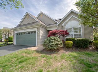 86 Foxwood Rd, Lakewood, NJ 08701