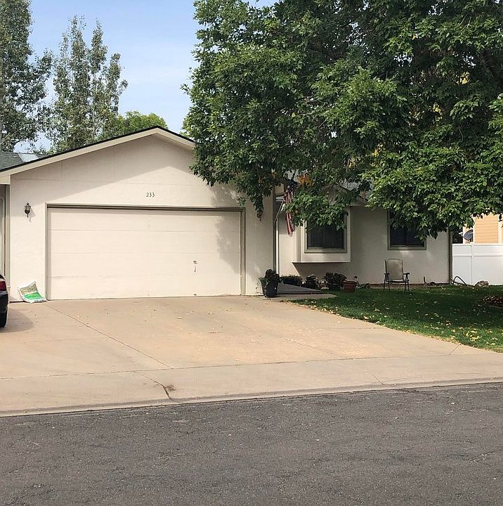 1st image of 233 N 49th Ave