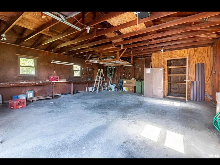 103 Boswell Rd — Photo 27