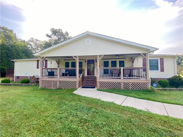 914 Pottiesville Rd, Bumpass, VA 23024
