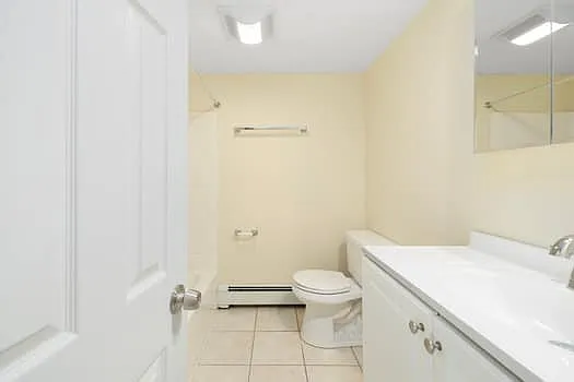 Parkway Cedarhurst Apartments — Photo 29