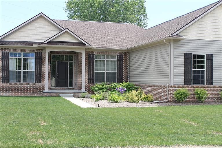 1st image of 807 Arboretum #3