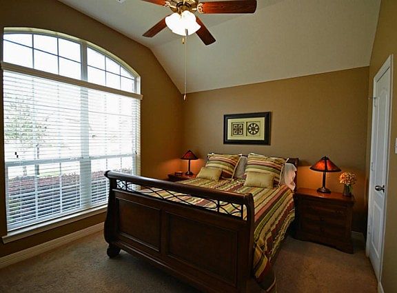 4th image of 10938 Visconti Ct
