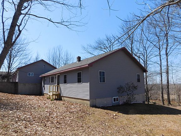 3rd image of 557 Enfield Road