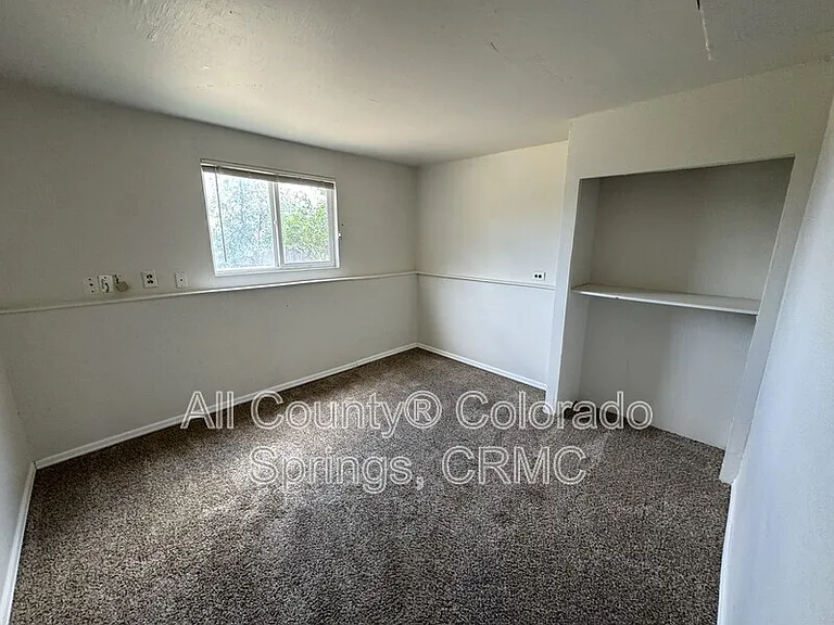 1237 Chiricahua Dr — Photo 20