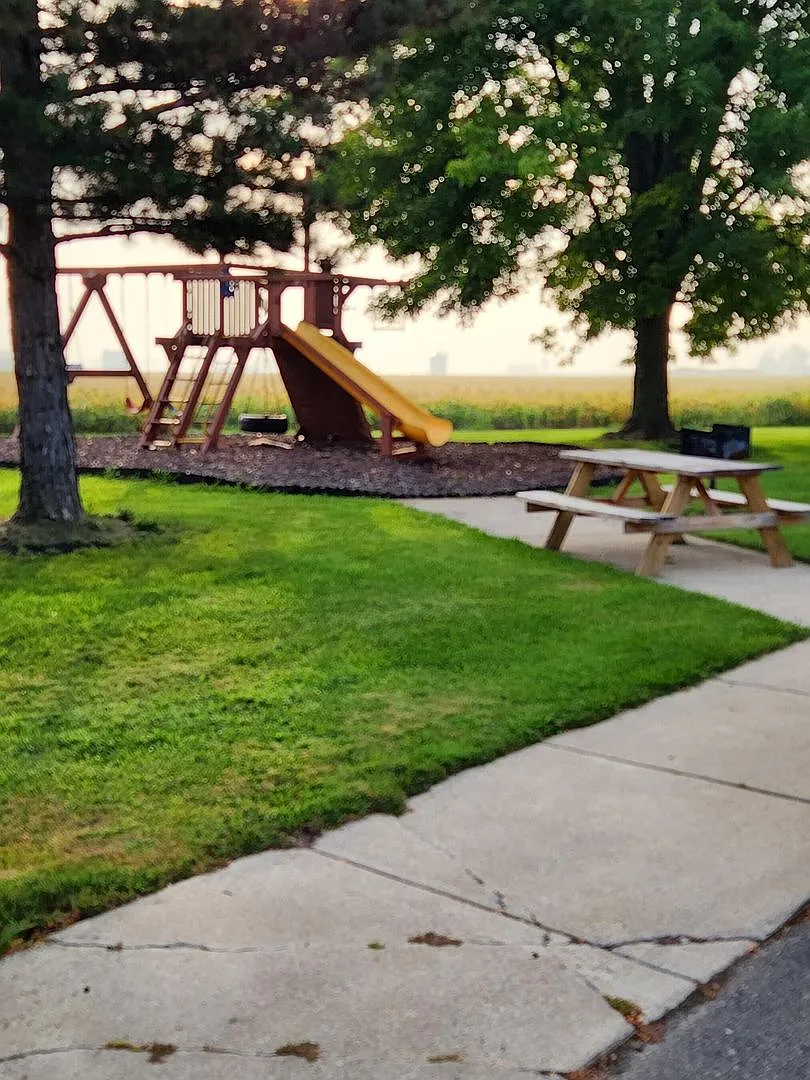 Britton Apartments — Photo 4
